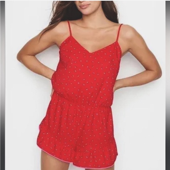 Adorable!! Victorias Secret Satin Cami Romper Sz. Medium - Picture 1 of 10